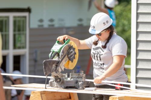small-volunteer-saw-tools-woman-mchfh small volunteer saw tools woman mchfh