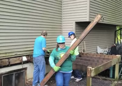 volunteers-worksite-habitat